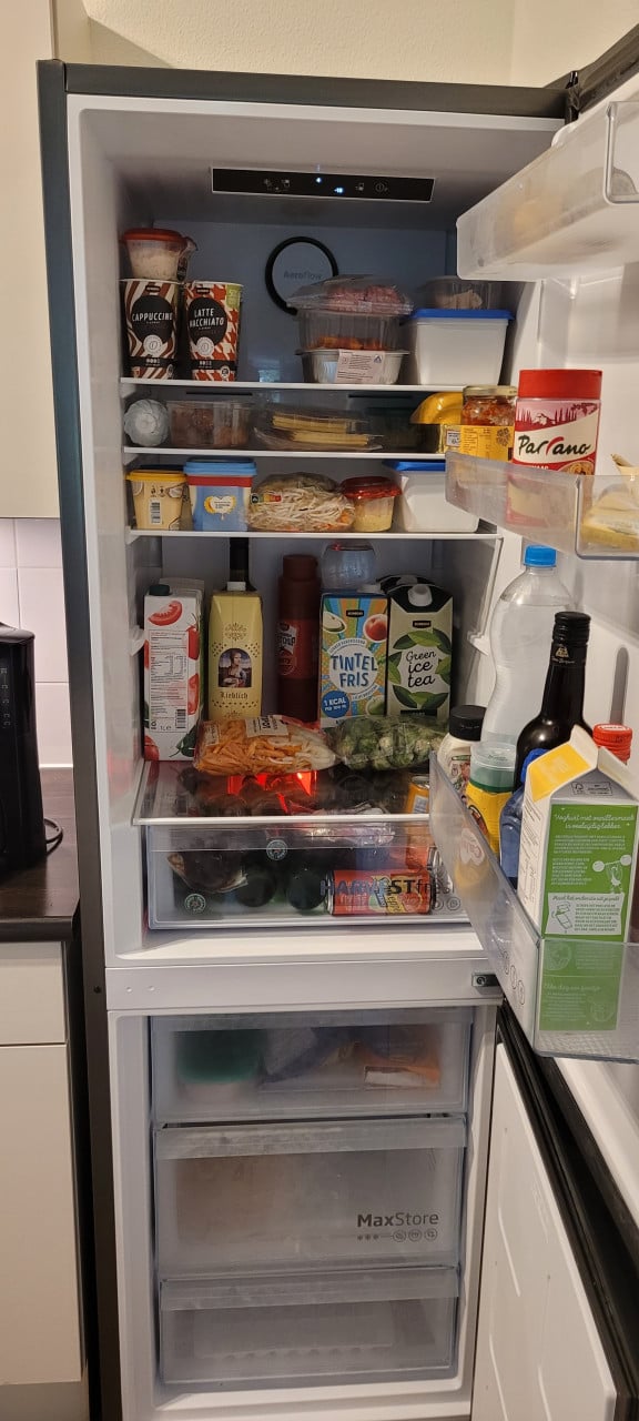 KOEL/ VRIESKAST  BEKO 6 MAANDEN OUD IN PERFECTE STAAT MET FABRIEKSGARANTIE