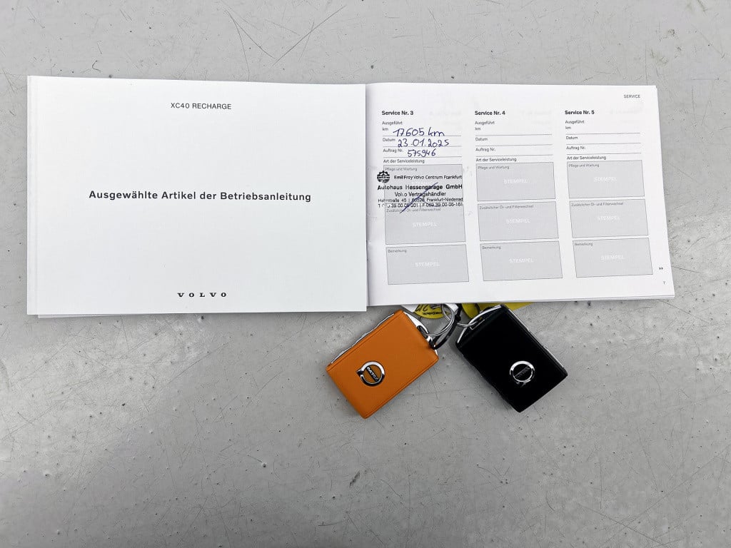 Volvo XC40 1.5 t4 recharge inscription expression | 360 camera | navi