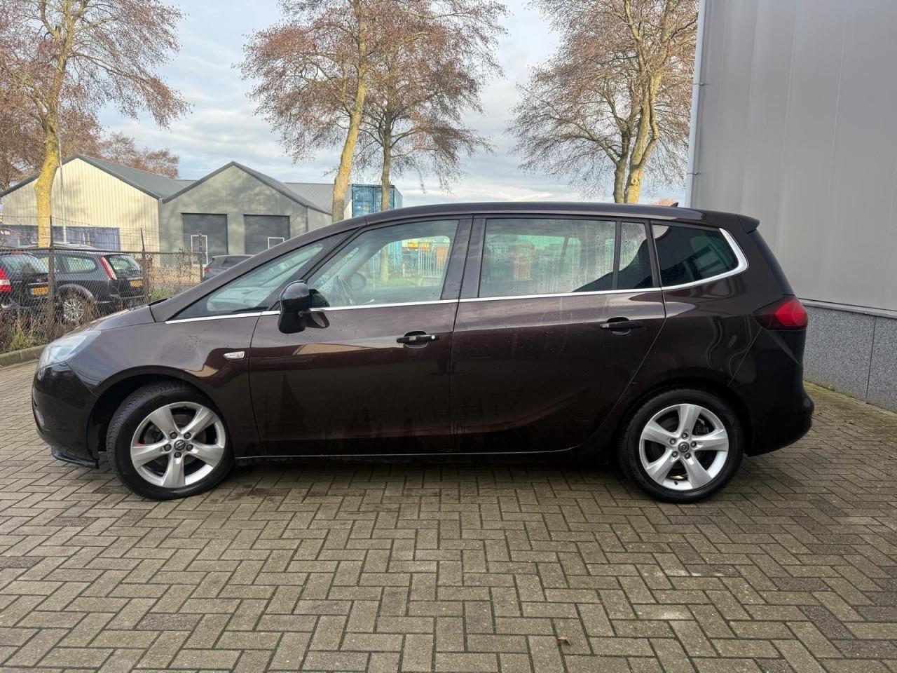 Opel Zafira Tourer 1.6CDTI Cosmo 7zitter