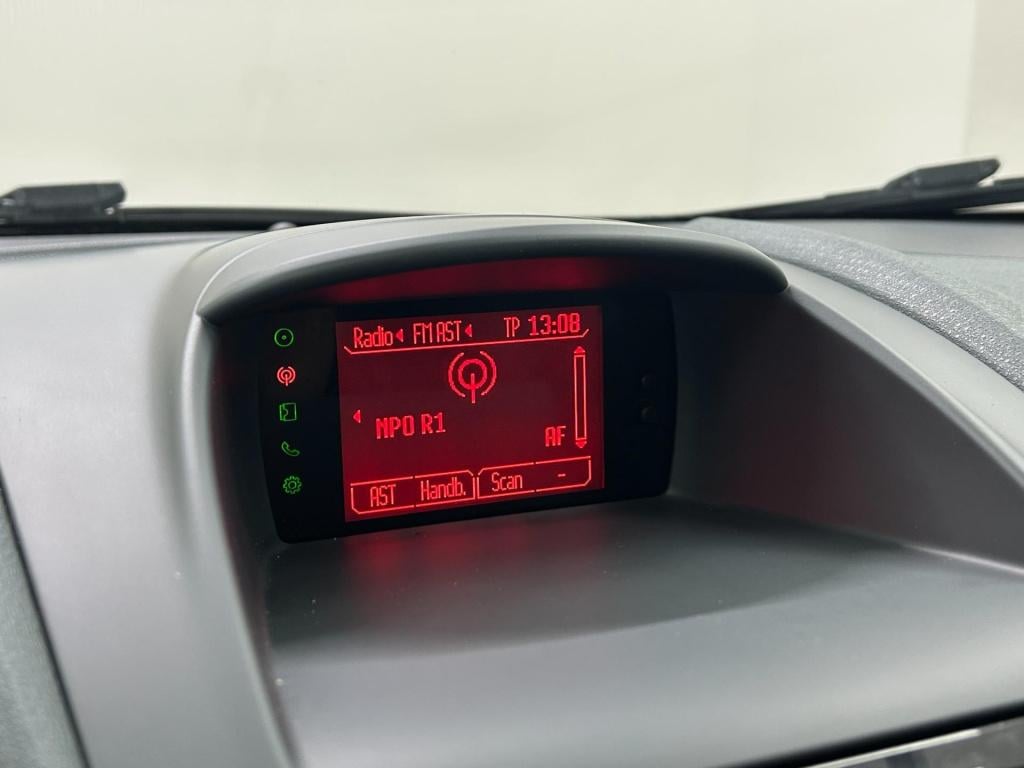 Ford Fiesta occasion 1.6 metal | blauw | tweedehands ford fiesta | airco | 