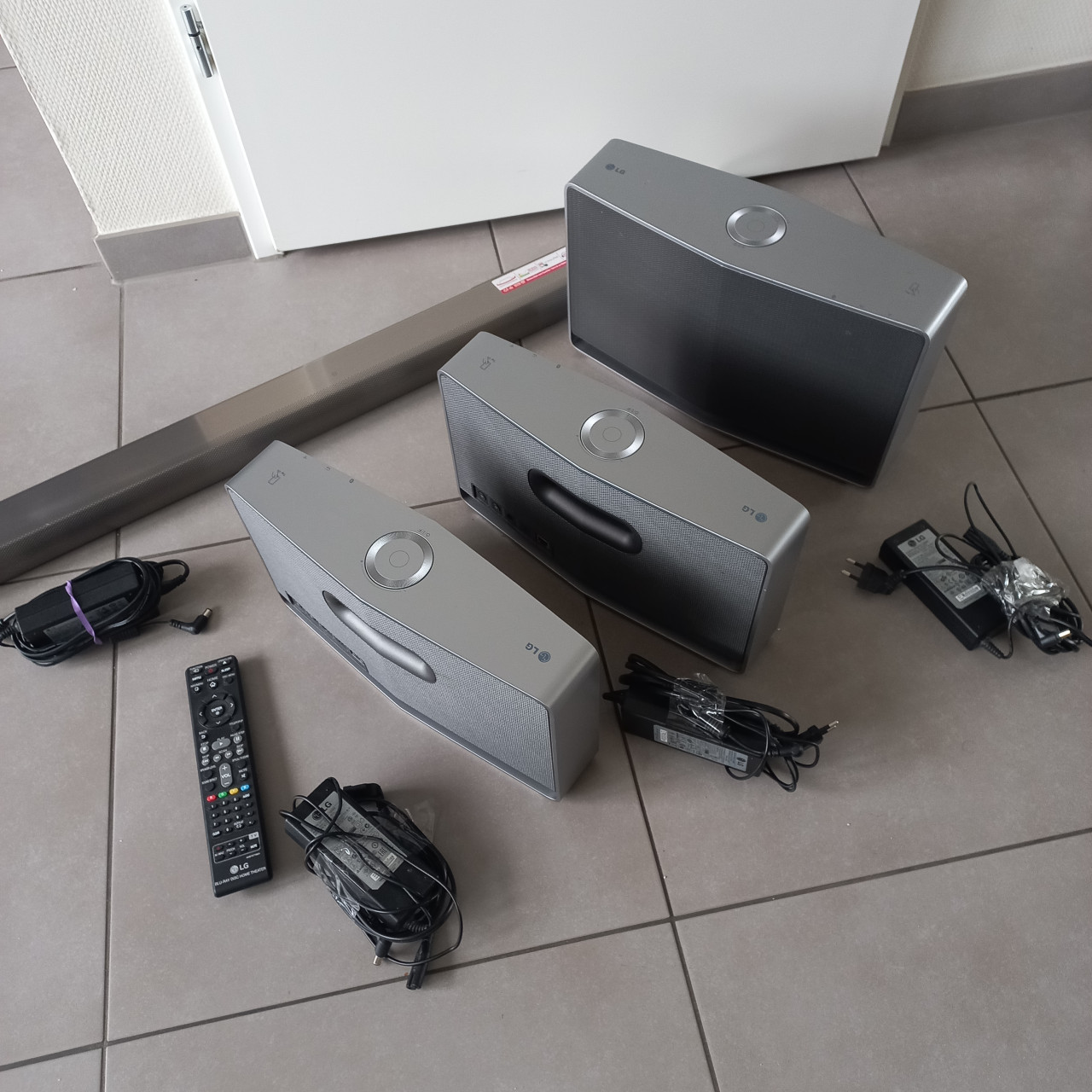 LG H5 NP8540 Music Flow Speakerset wifi Bluetooth luidspreker