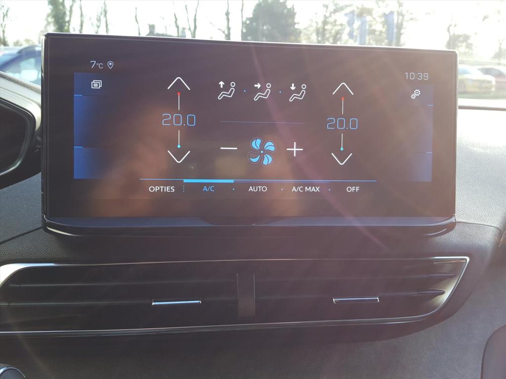 Peugeot 5008 gt 1.2-130pk automaat(t8/7p)trekhaak | apple carplay&android a