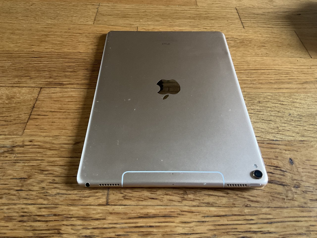 Apple iPad Pro 10,5” 512GB – met Pencil, hoes en doos