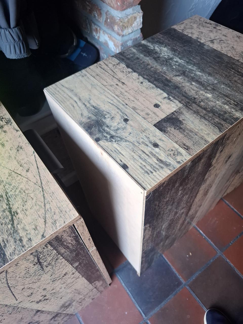 4 kasten met lade 75x33x50 per stuk of 1 dressoir