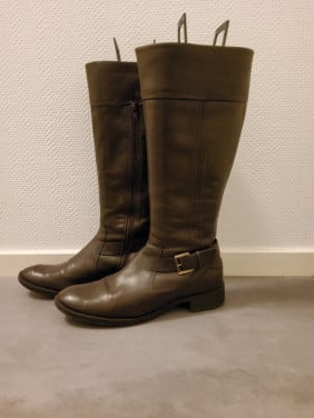 Laarzen bruin maat 38