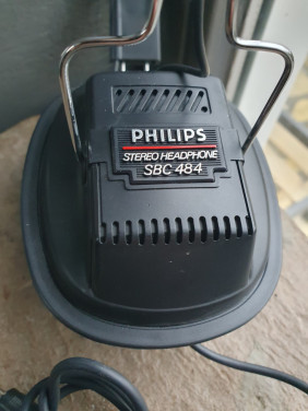 Zgan vintage Philips koptelefoon (stereo headphone) SBC 484..