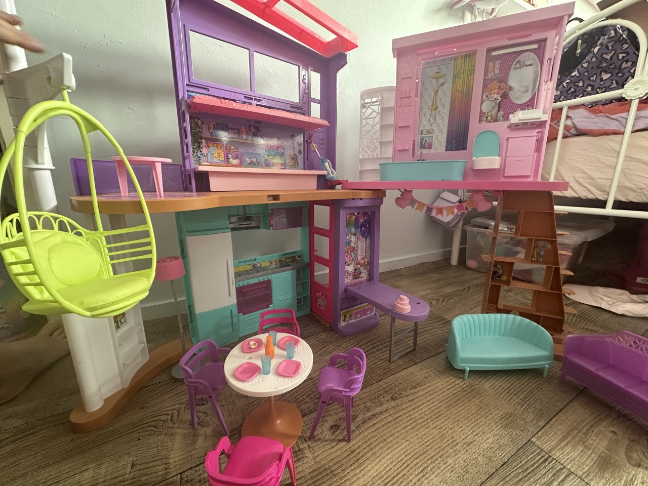 Barbie dream home