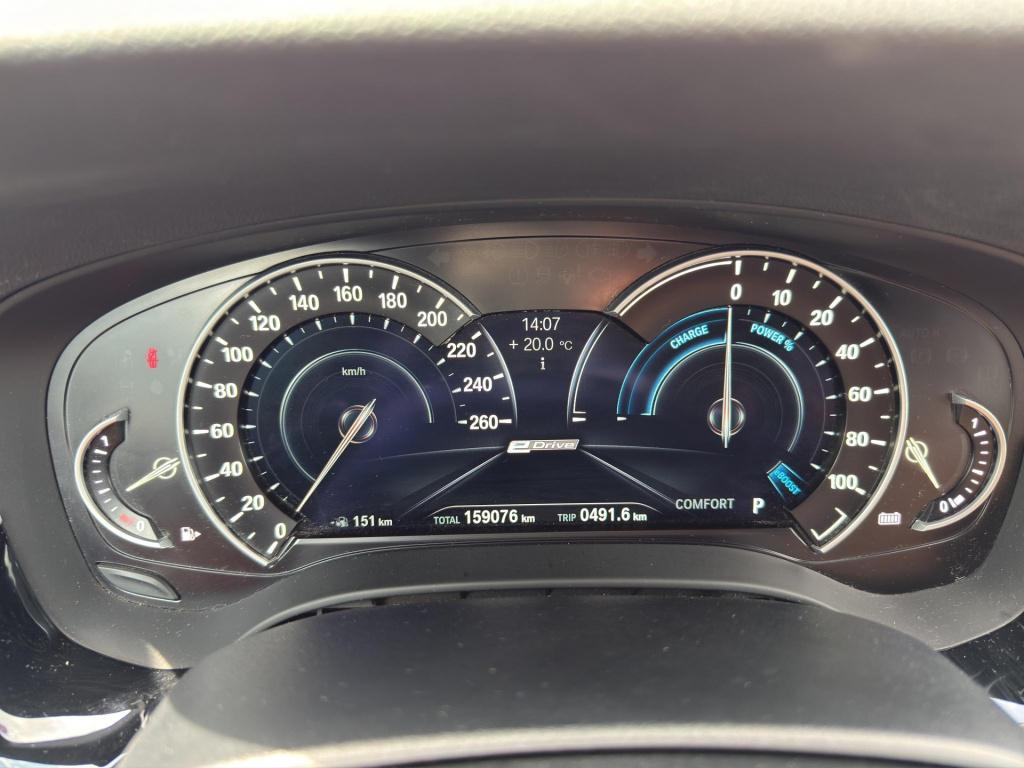 BMW 5 Serie 530 e iperformance | leder | sportstoelen | sfeer | camera | pa