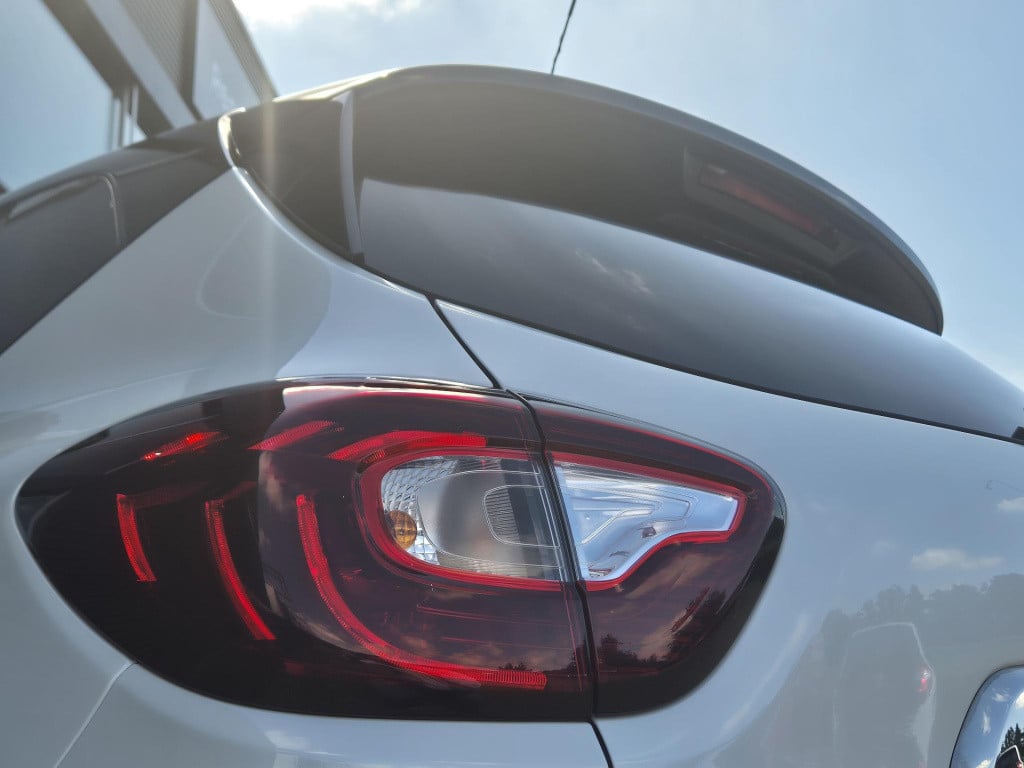 Renault Captur 1.3 tce 130 intens camera, navigatie, trekhaak, pack easy li