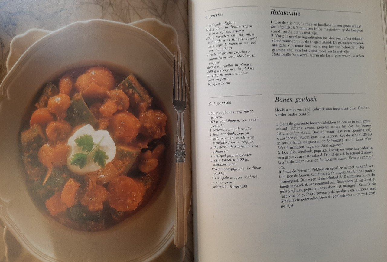 Groot Magnetron Kookboek, > 700 recepten, Good Housekeeping