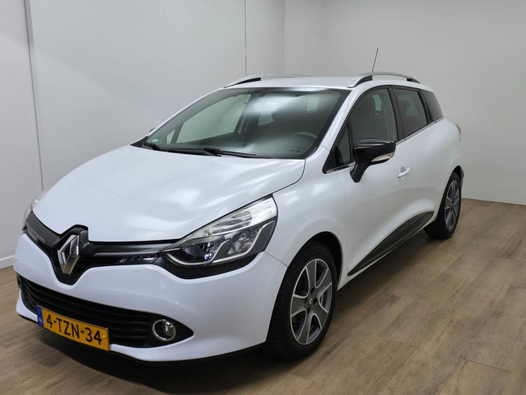 Renault Clio estate occasion kleine stationwagen met trekhaak | tweedehands