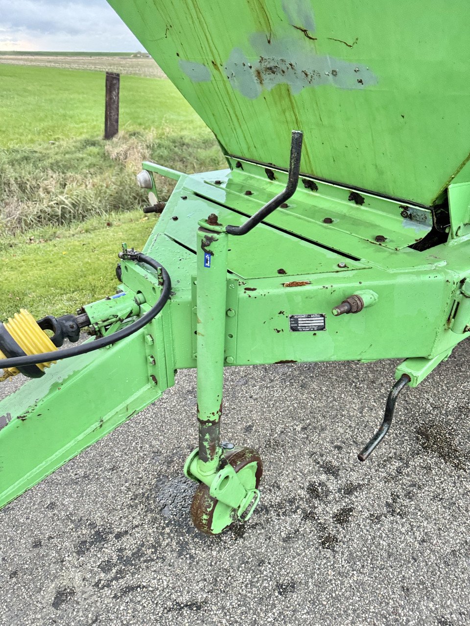 Agromet Kalkstrooier 7 kuub met kenteken!
