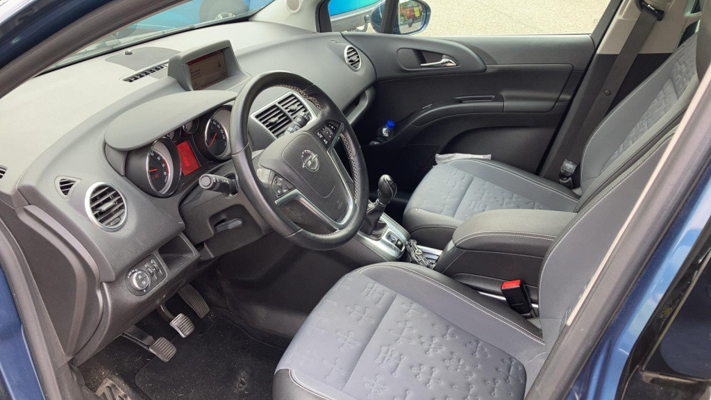 Opel Meriva 1.4 turbo blitz | navi | lmv | pdc | cruise