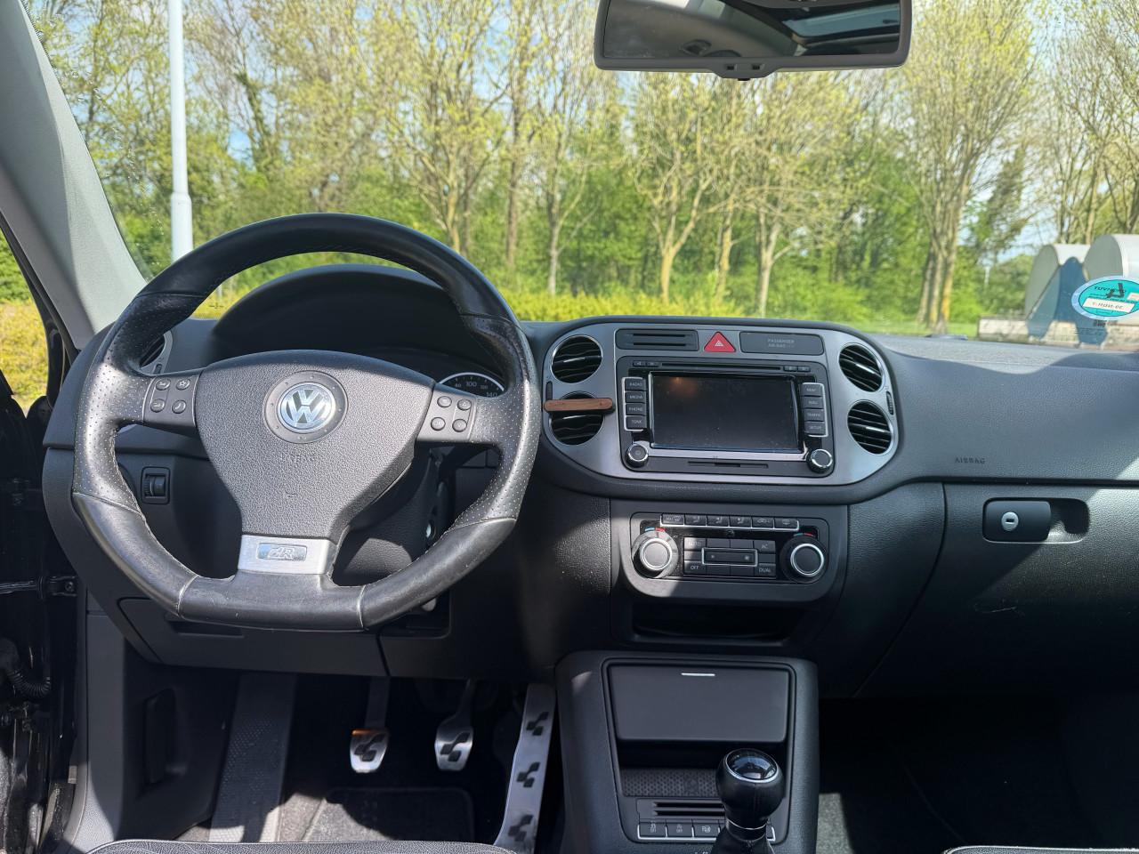 Volkswagen Tiquan 1.4 R-Line | Apk | Nap | Airco | Pdc | Pano | Camera