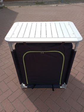 TE KOOP CAMPINGKAST(JE)
