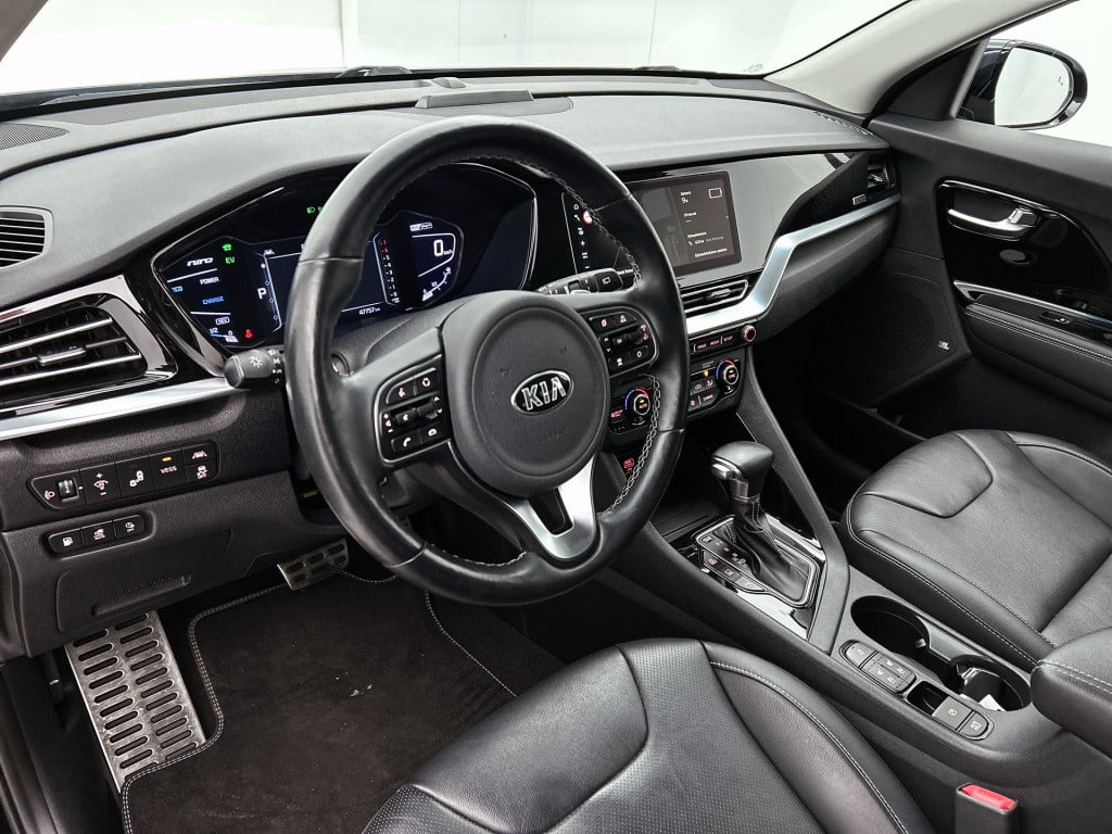 Kia Niro 1.6 gdi phev executiveline afneembare trekhaak |
