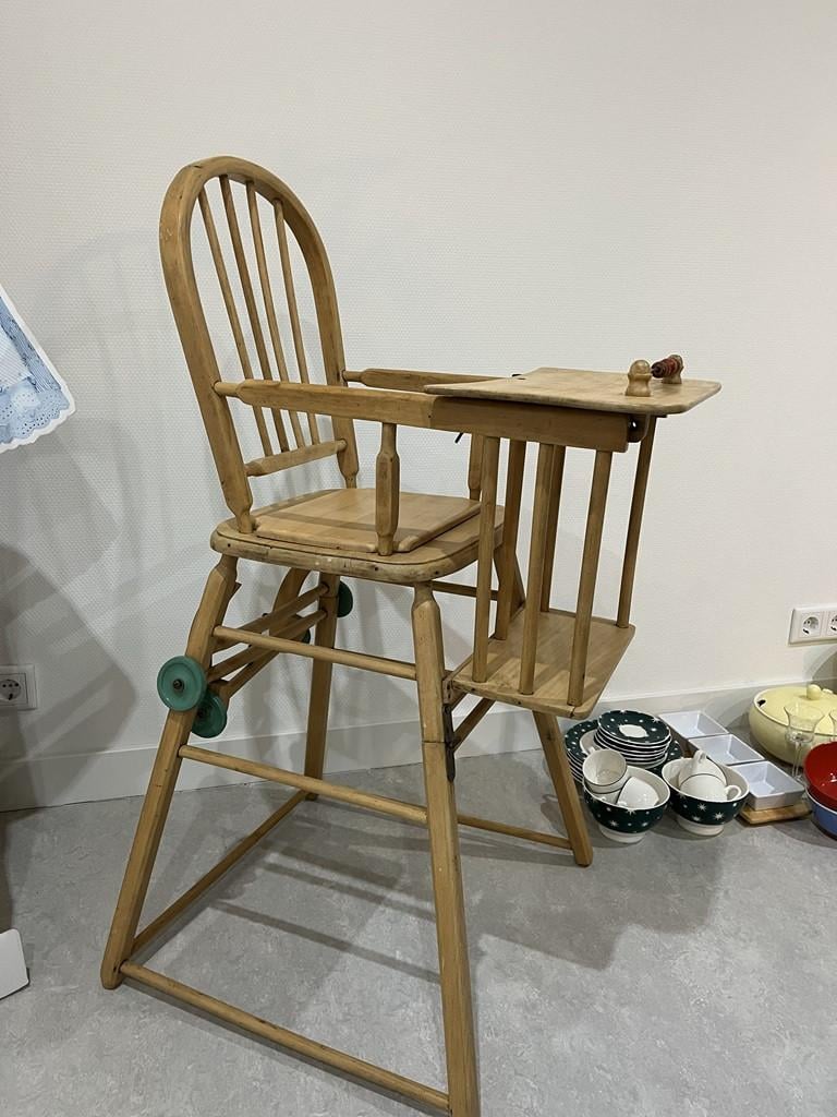 Vintage kinderstoel