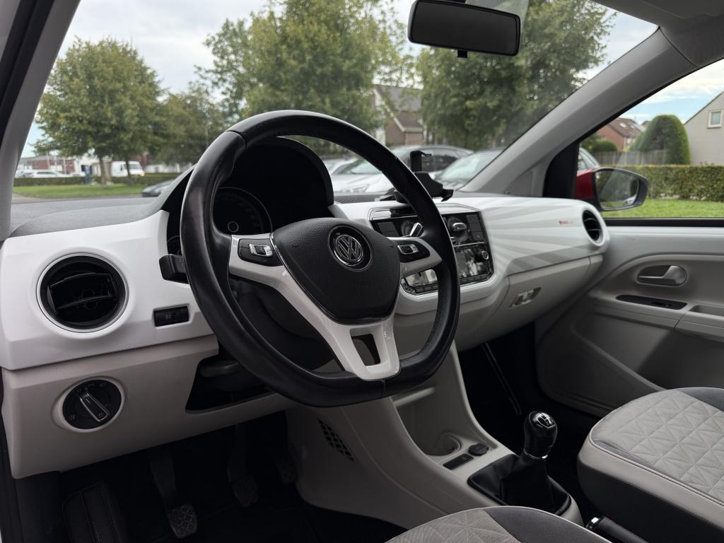 Volkswagen UP! 1.0 beats audio uitvoering