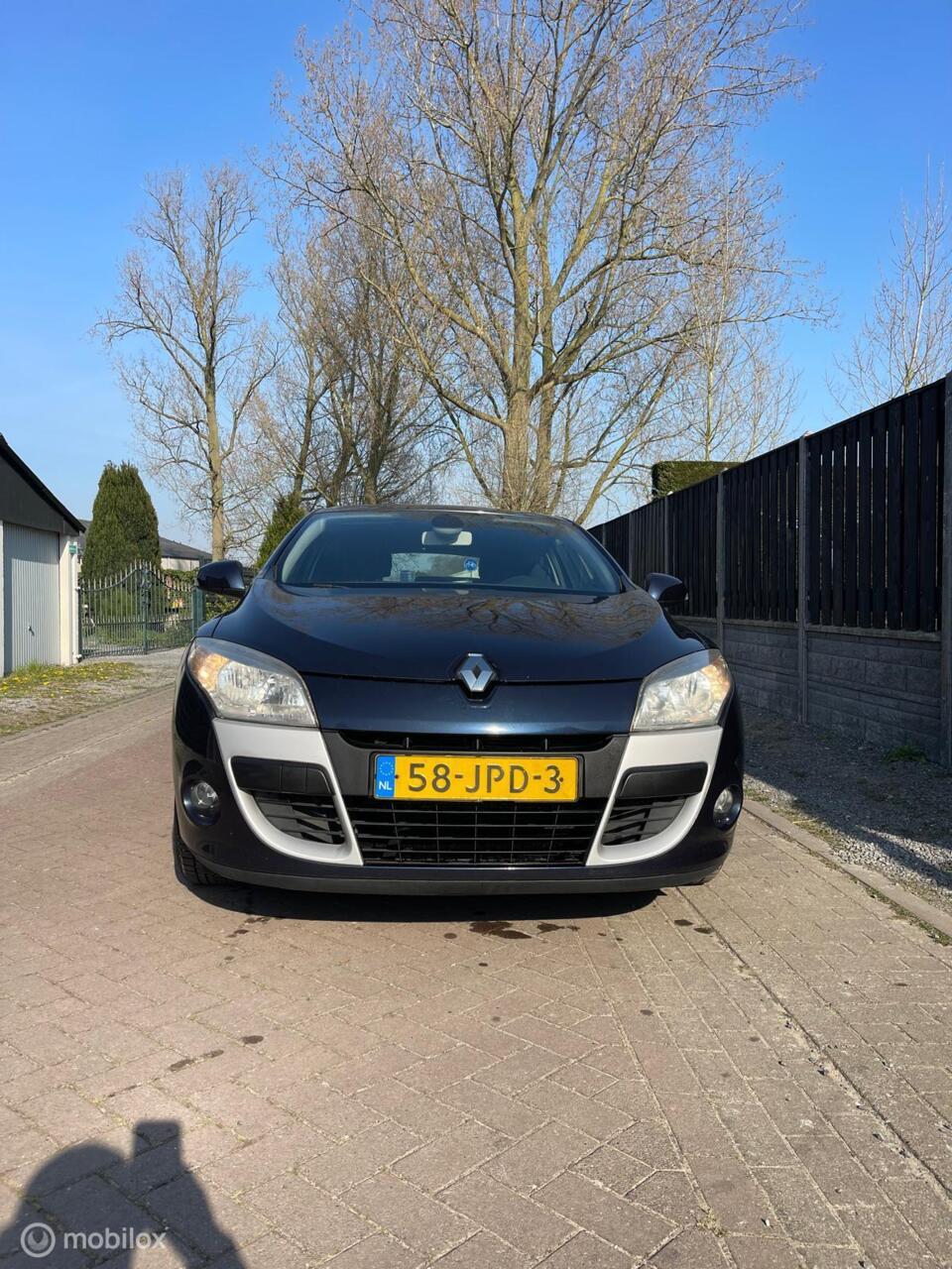 Renault Megane coupé 1.6 in prijs verlaagd