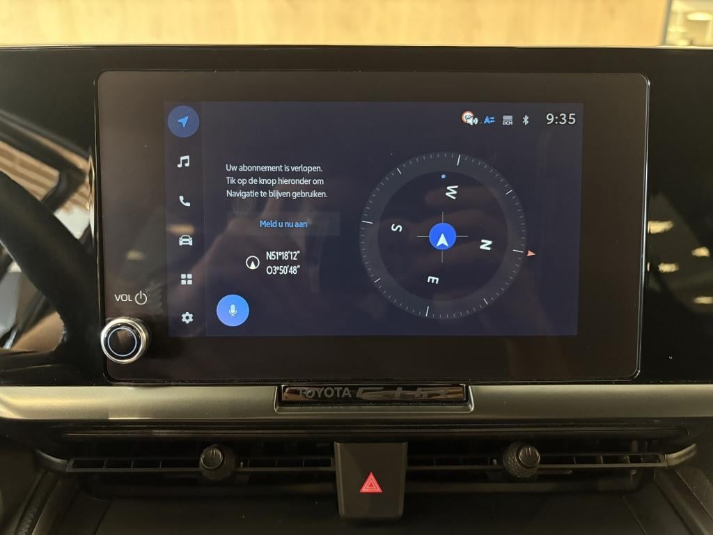 Toyota C-hr 1.8 hybrid 140 dyn