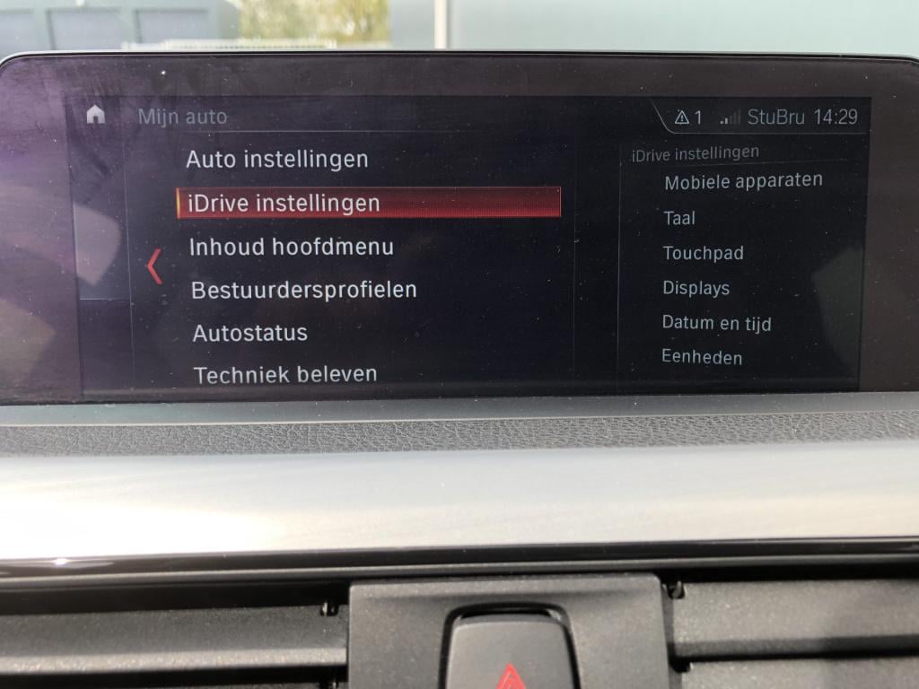 BMW 3-serie touring 318i automaat m-sport corporate lease