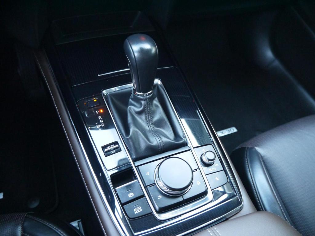 Mazda Cx-30 2.0 e-skyactiv-x m hybrid luxury 186 pk|automaat|trekhaak|rijkl