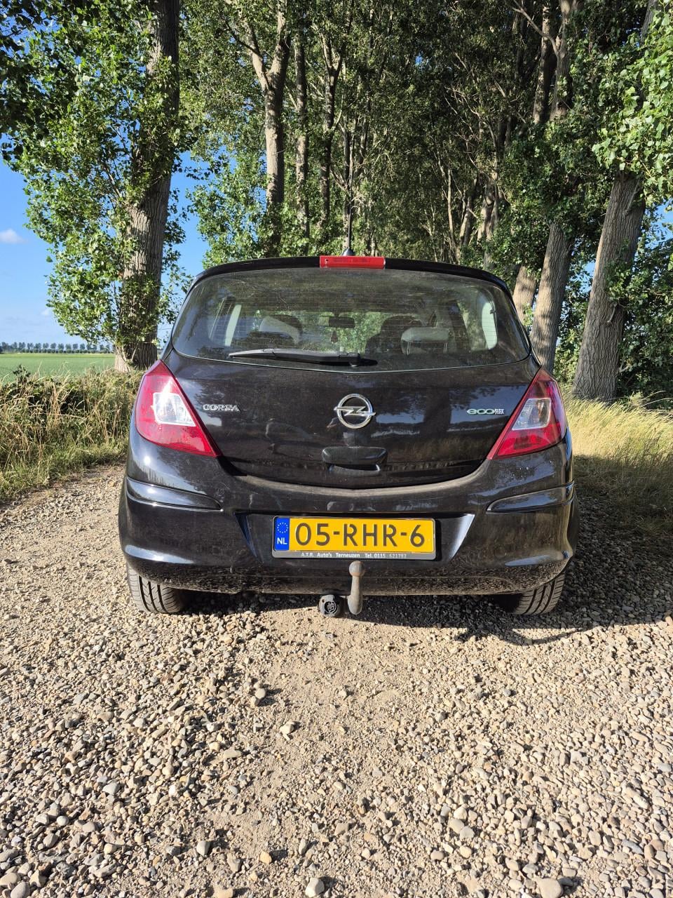 Opel Corsa 1.3 Cdti Ecoflex 70KW 5D 2011 Zwart