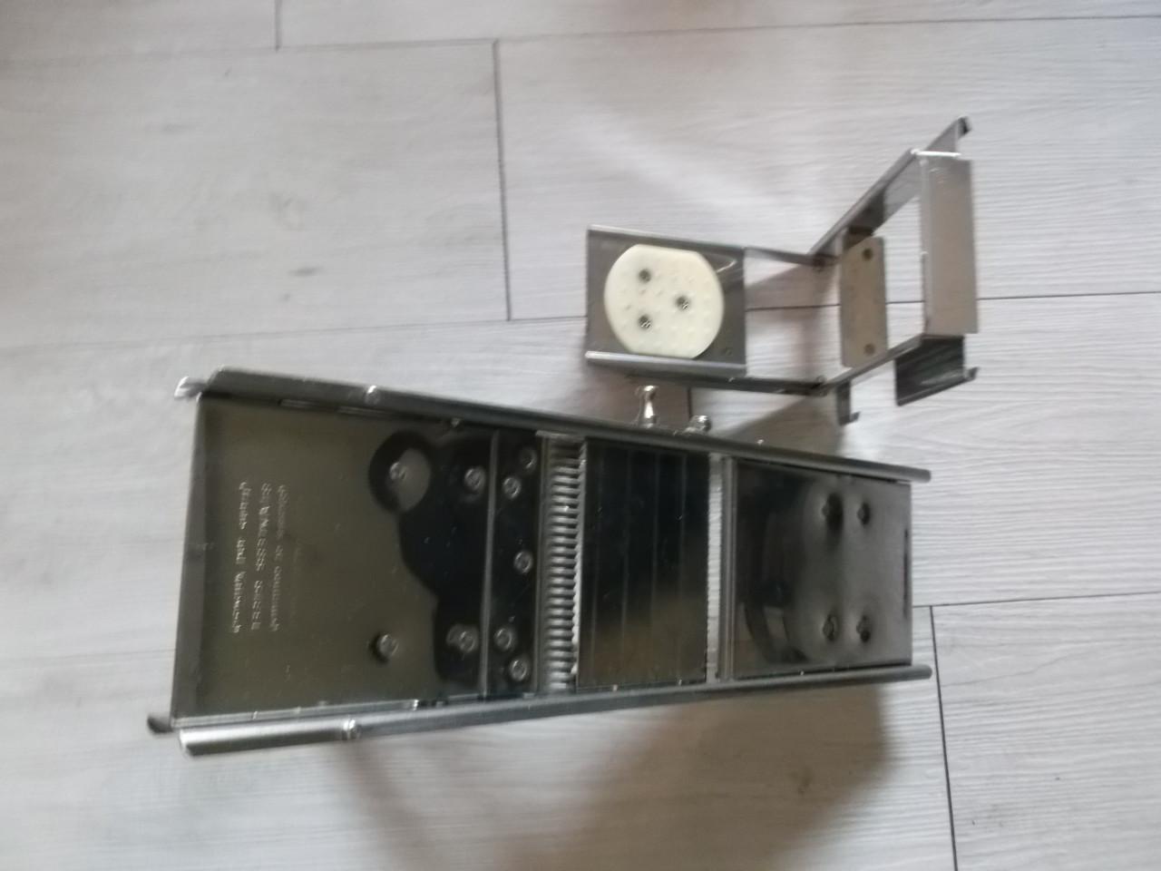 Te koop professionele keukenschaaf mandolin