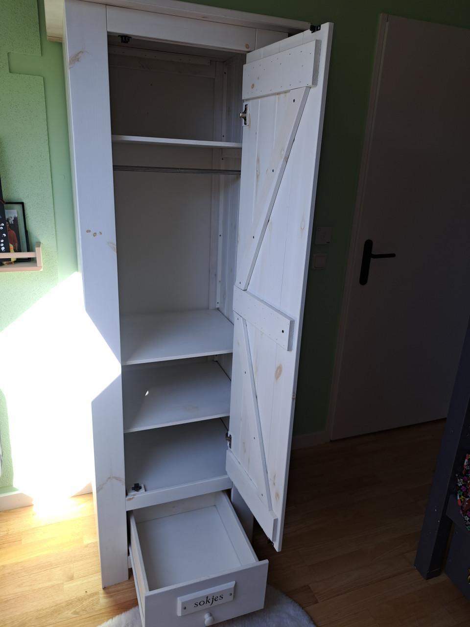 Complete babykamer in sfeervol strandthema