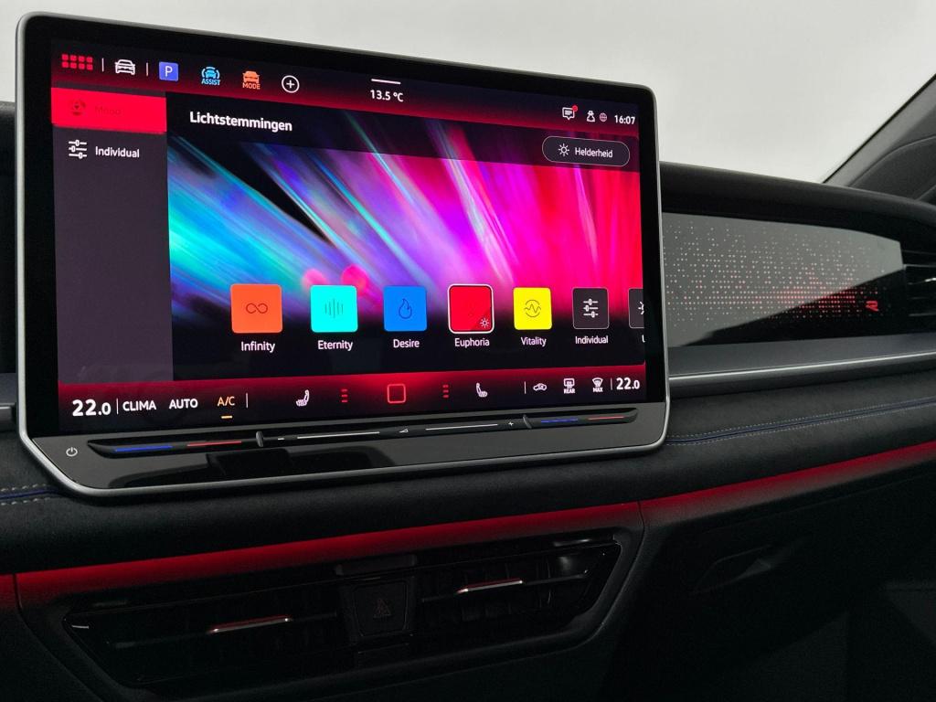 Volkswagen Tayron 1.5 etsi r-line-edition dsg7 150 pk 7-persoons