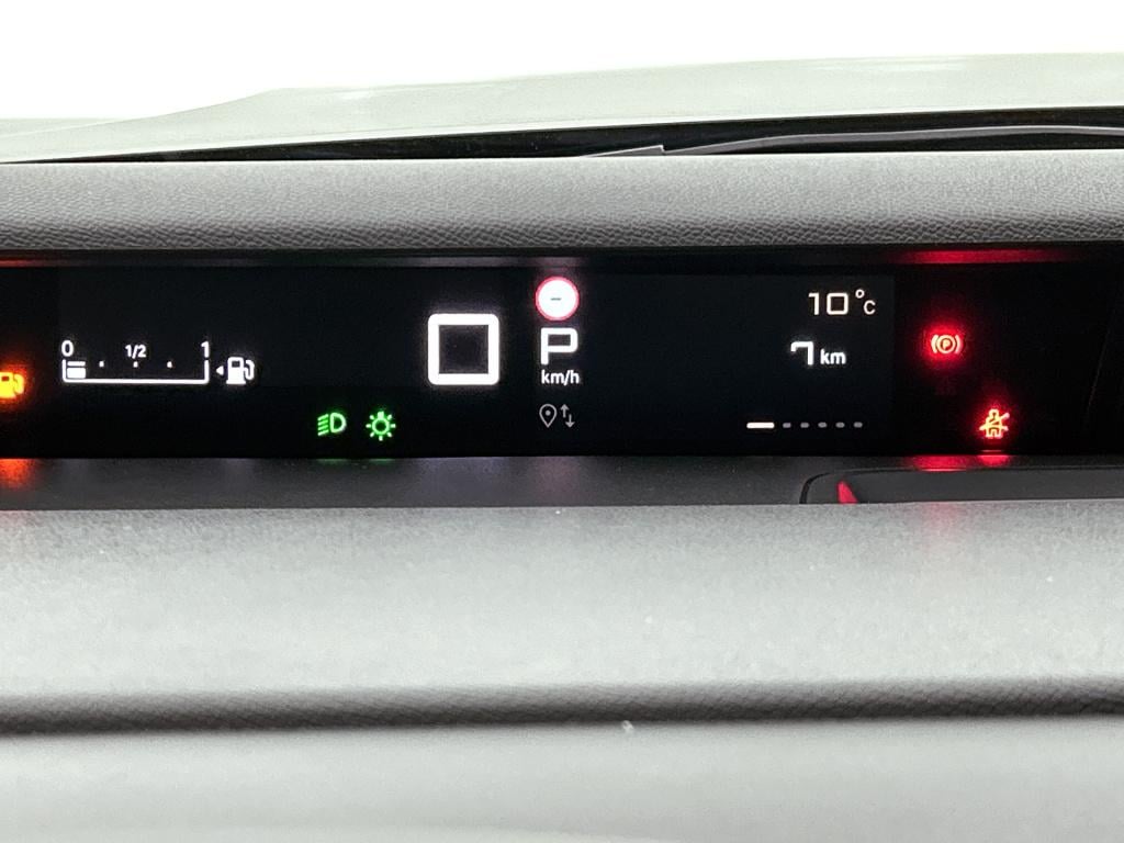 Citroen C3 Aircross hybrid 145pk automaat max 7 persoons | two tone | navig