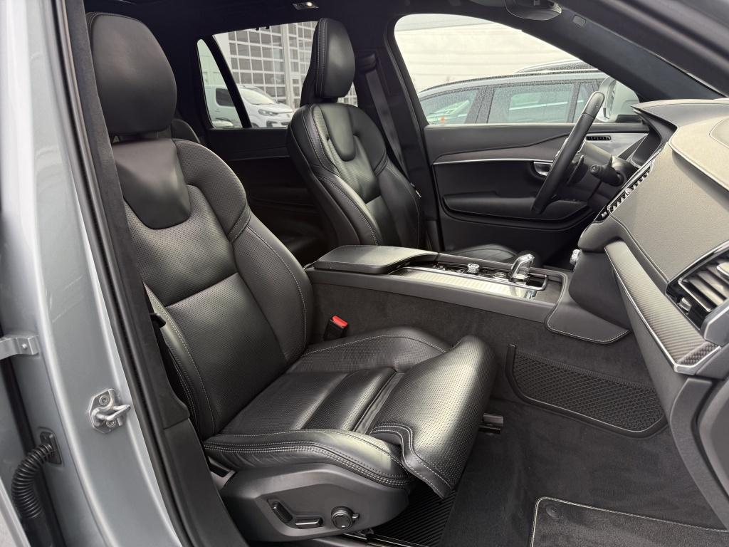 Volvo XC90 t8 405pk recharge r-design| full options!! luchtvering | b&w| 22