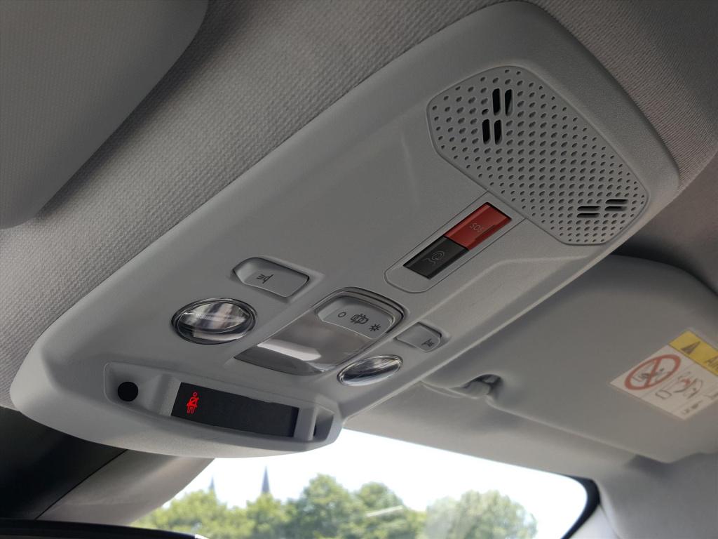 Peugeot 208 allure 1.2pt-100pk apple carplay & android auto | adaptieve cru