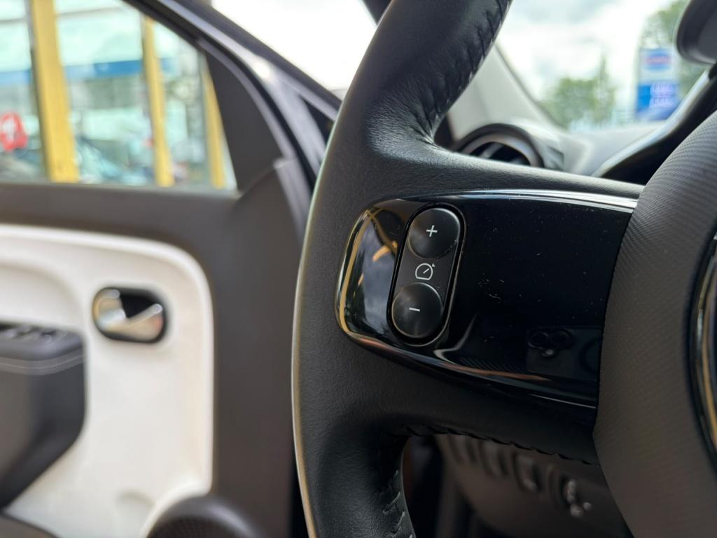 Renault Twingo 0.9 tce intens