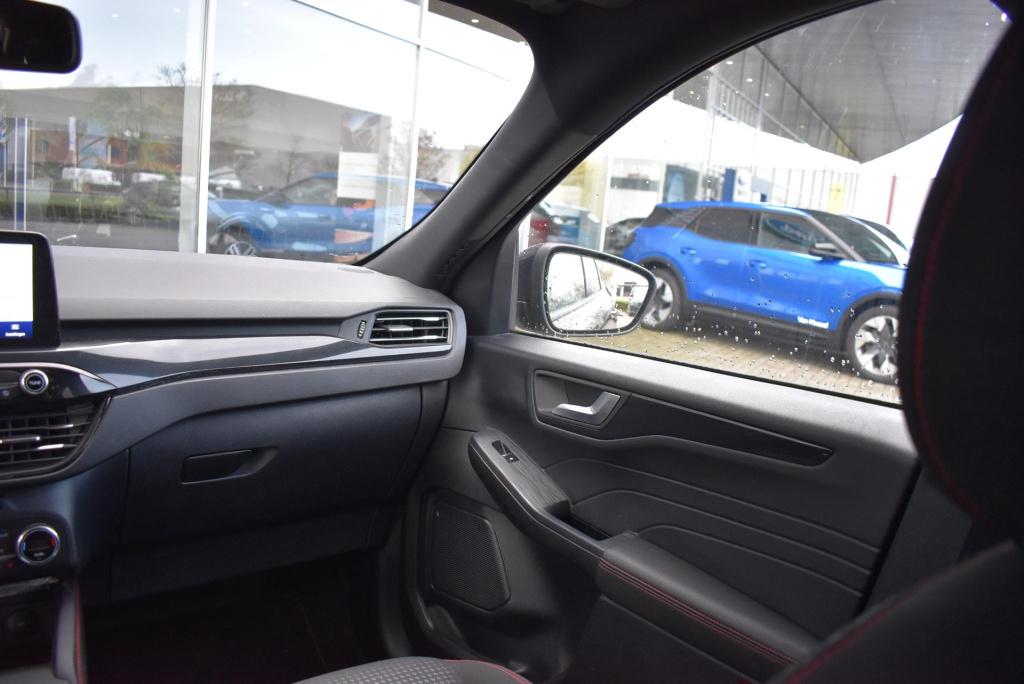 Ford Kuga 2.5 phev st-line | climate control | cruise control | winterpakke