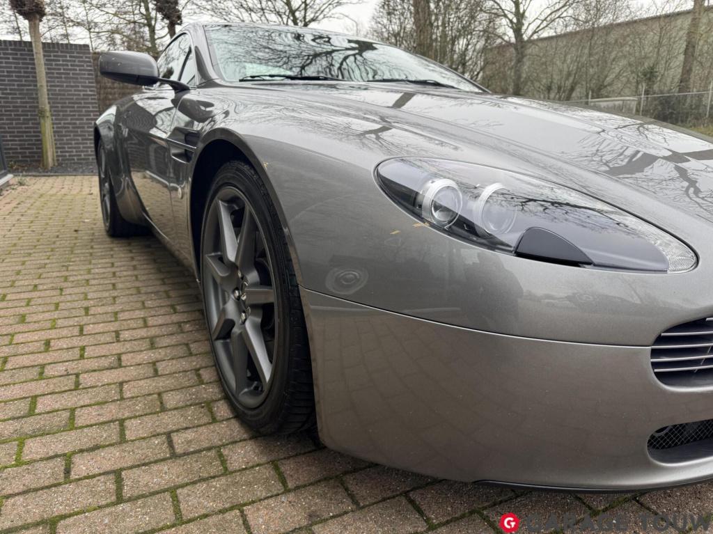 Aston Martin V8 Vantage 4.3 v8 handgeschakeld, 55000km!