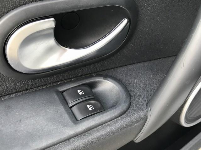 Renault Clio 1.4 16v - v e r k o c h t