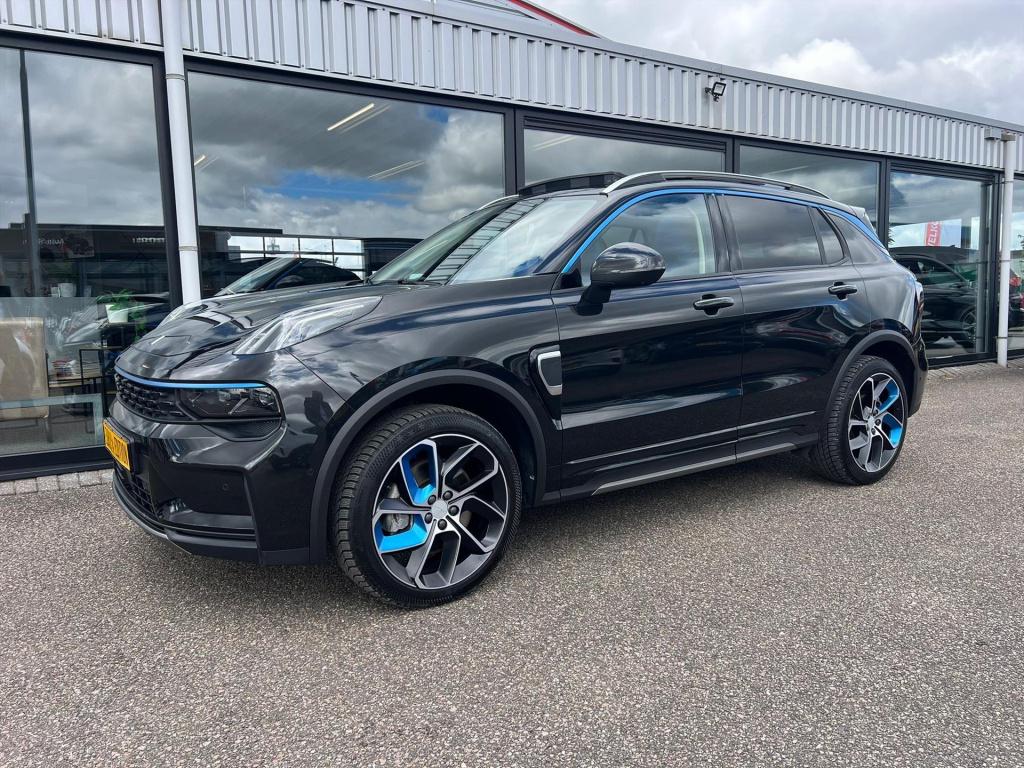 Lynk & Co 01 1.5 261pk phev , panodak , adaptive cc , 360gr camera , carlpl