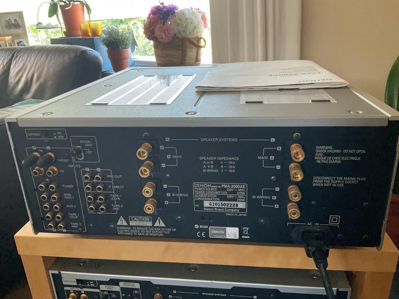 Denon PMA 2000-AE geïntegreerde versterker