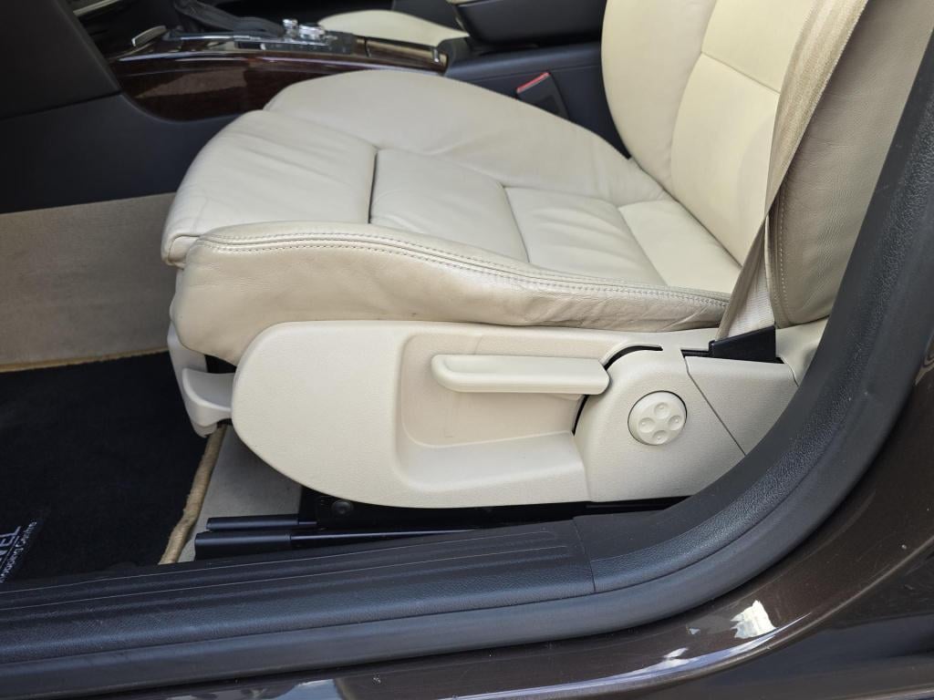 Audi A6 Allroad quattro 3.0 tfsi 290pk, gerev. automaat en nwe distrib.kett