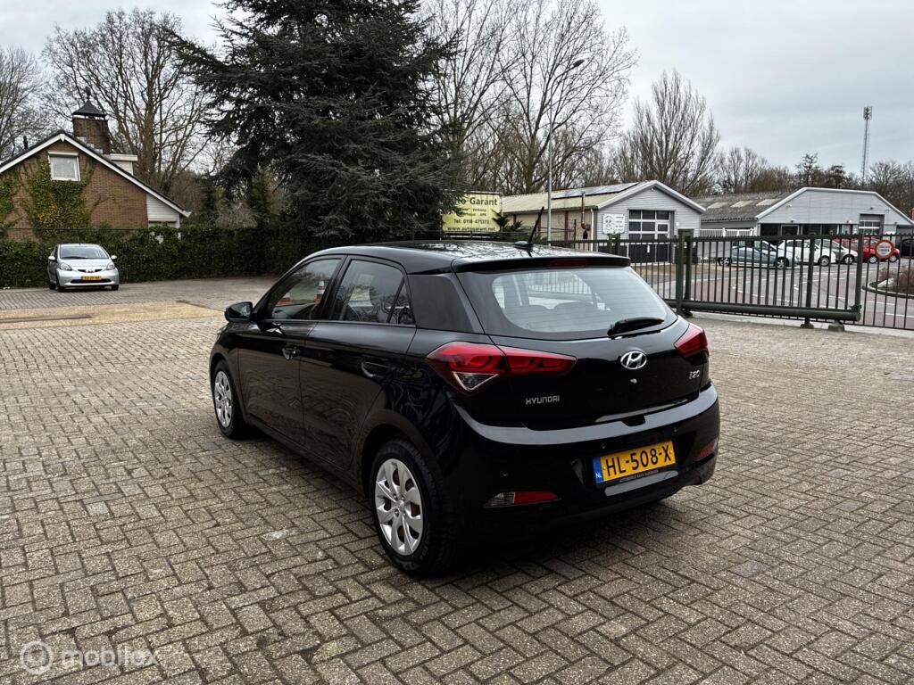 Hyundai i20 1.2 HP i-Motion led km110.815 Nap 5Deurs Bj2016