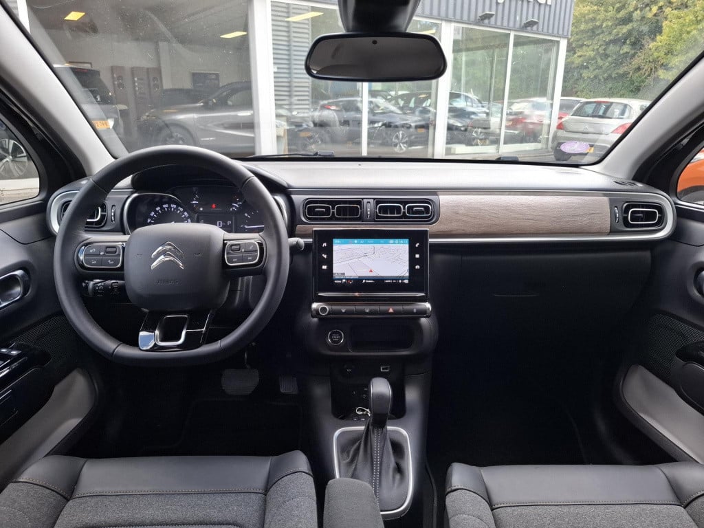 Citroen C3 1.2 feel edition 110 automaat clim/nav/trekhaak