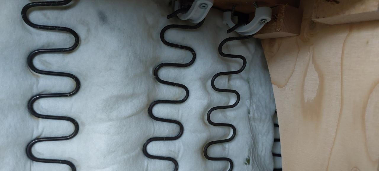 Gratis op te halen bankstel van Montel