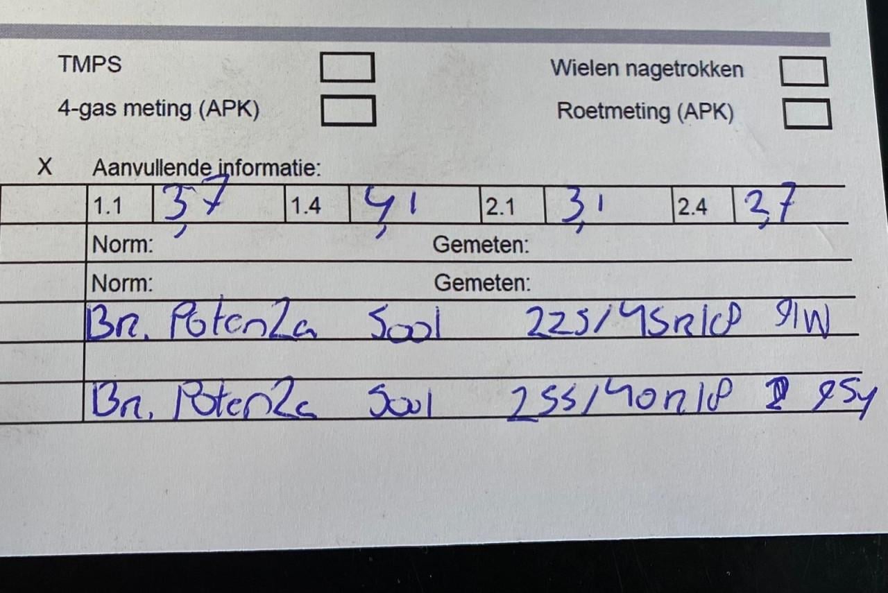 Originele BMW (430i, 2016) velgen met zomerbanden