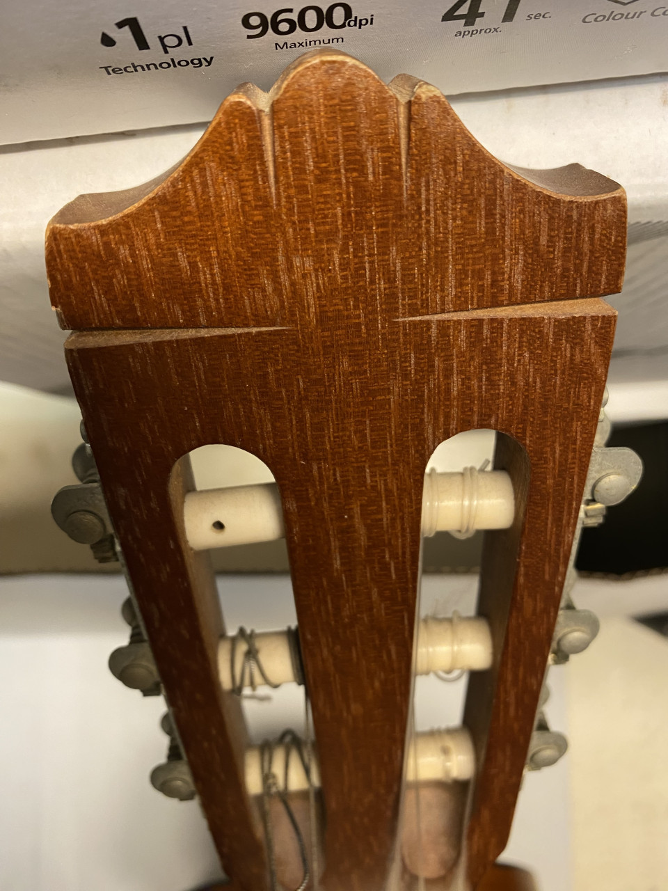 YAMAHA GITAAR