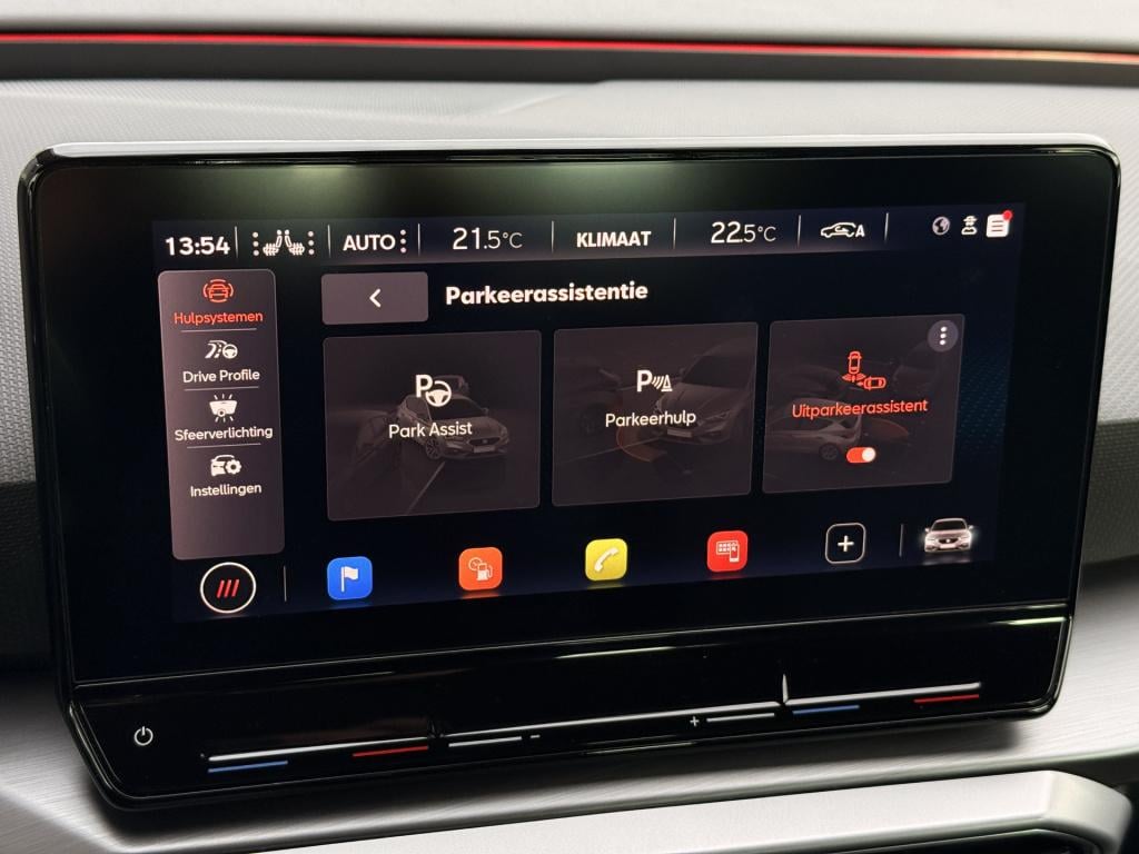 Seat Leon 1.5 etsi fr | acc | park assist | interieurverlichting | stoel/st