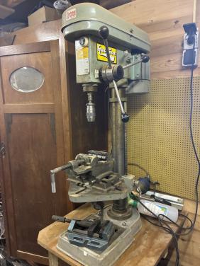 Te koop kolomboormachine