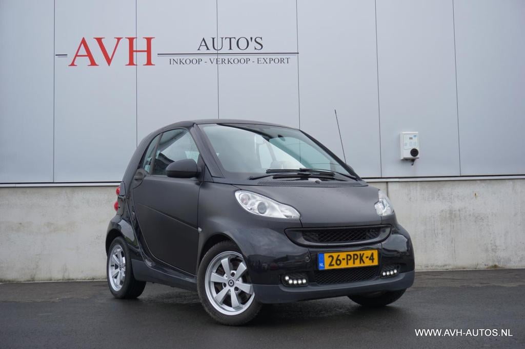 Smart Fortwo coupé 1.0 mhd pure