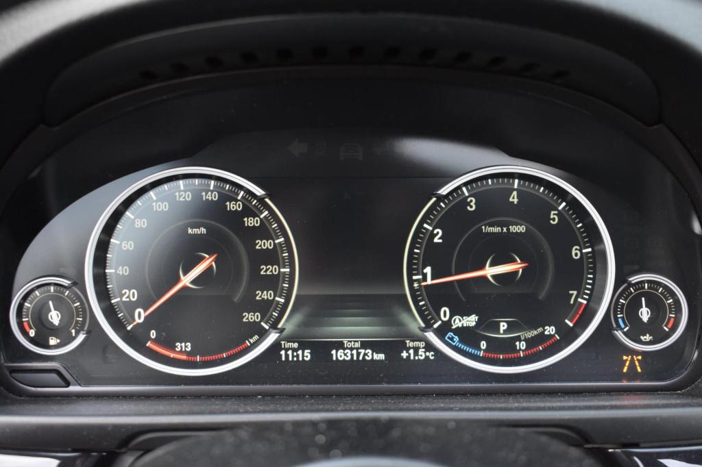 BMW 5 Serie 520i m sport | schuifdak | camera | leder | nap | adapt. cruise