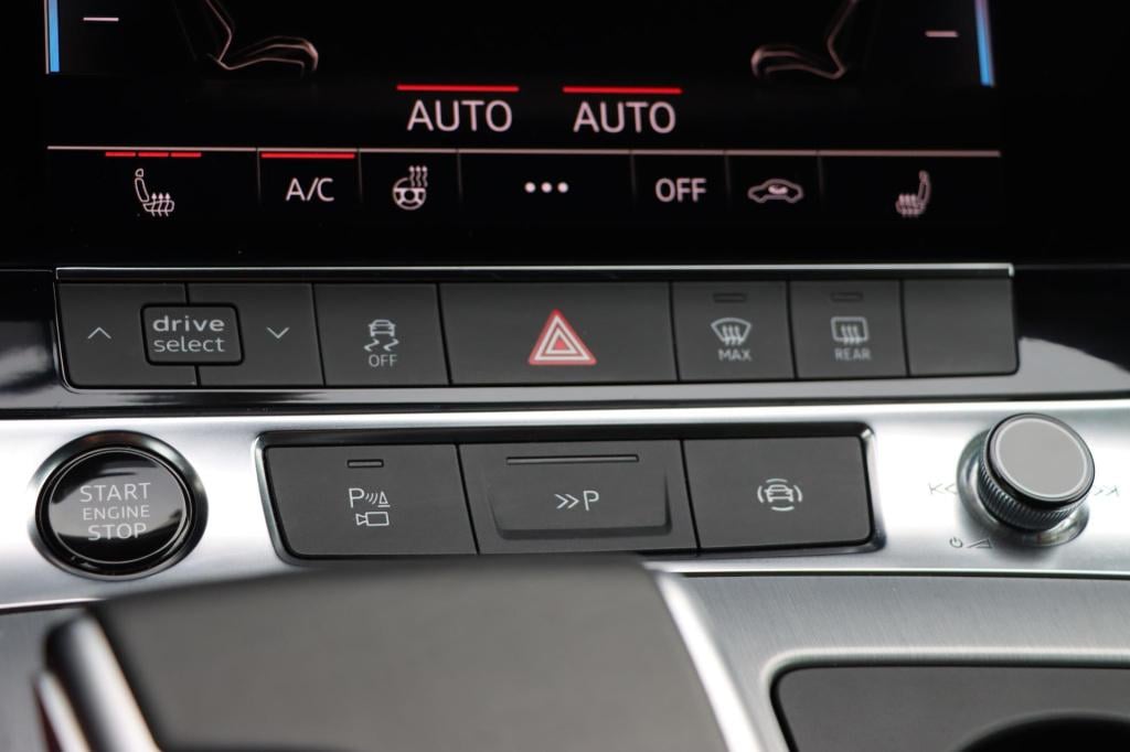 Audi A6 avant 50 tfsi e quattro s edition competition 300pk s tronic